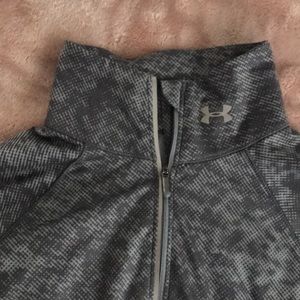 Under Armour Workout Jacket in Grey